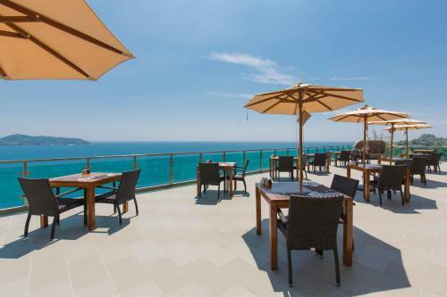 Hotel Wyndham Grand Phuket Kalim Bay
