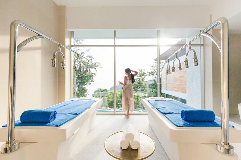 Hotel Wyndham Grand Phuket Kalim Bay