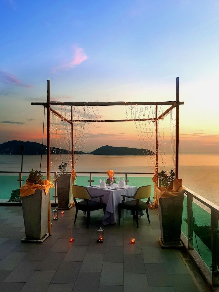 Hotel Wyndham Grand Phuket Kalim Bay