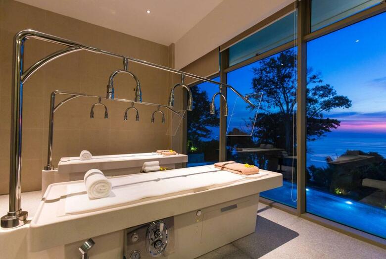 Hotel Wyndham Grand Phuket Kalim Bay