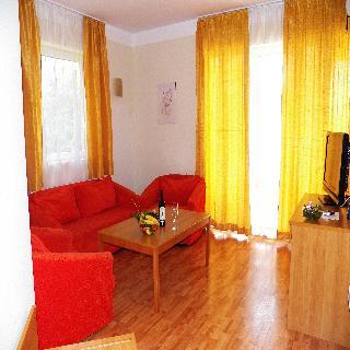 Residencia Joya Park Complex