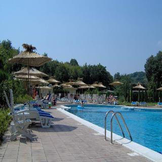 Residencia Joya Park Complex