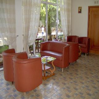 Residencia Joya Park Complex
