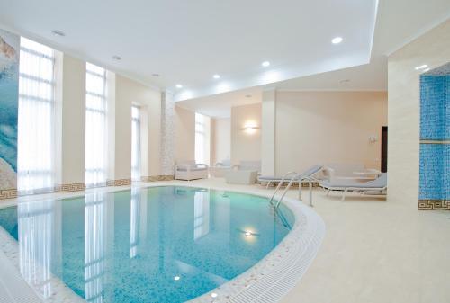 Hotel City Holiday Resort & Spa