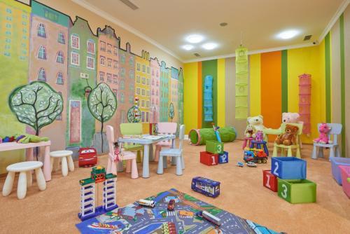 Hotel City Holiday Resort & Spa