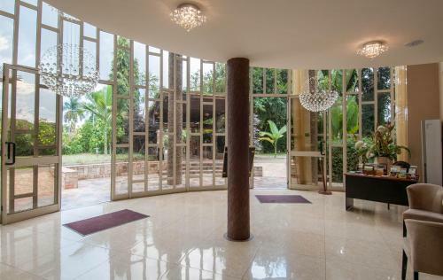 Lake Heights Entebbe By Bon Hotels