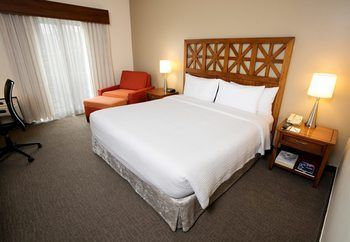Hotel Courtyard By Marriott Port Of Spain