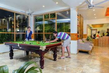 Hotel Kaani Village & Spa