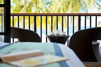 Crystal Sands Beach Hotel