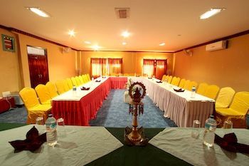 Hotel Pokhara Village Resort
