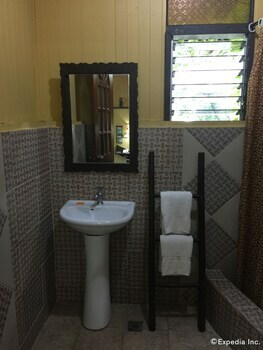 Hotel Bohol Bee Farm