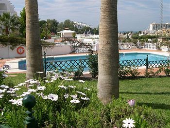 Aparthotel Apartamentos Tur�sticos Las Rosas De Capistrano
