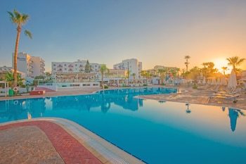 Aparthotel Marlita Beach Hotel Apartments
