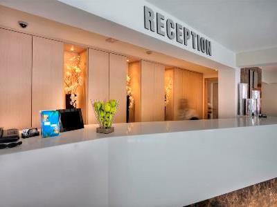 Livadhiotis City Hotel