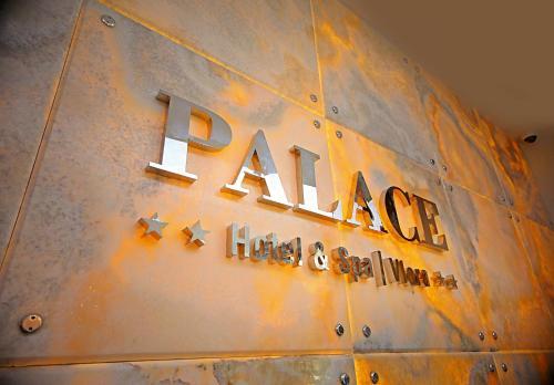 Hotel Palace
