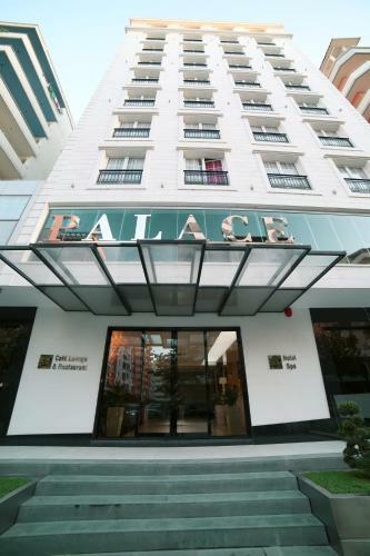 Hotel Palace