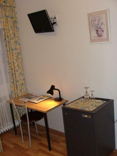 Hotel L�hr