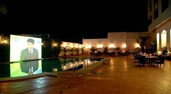Hotel Sandesh The Prince