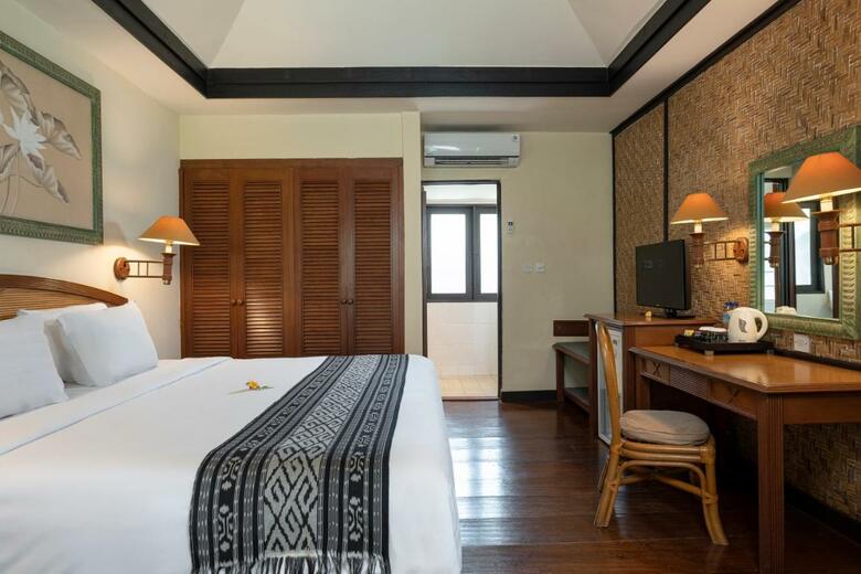 Hotel Merumatta Senggigi Lombok