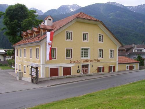 Hostal Gasthof Sillianer Wirt