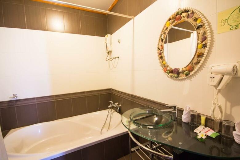 Hotel Rajapruek Samui Resort