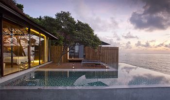 Hotel Silavadee Pool Spa Resort