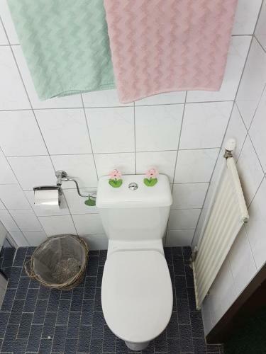 Hostal Helenental Pension & Apartments