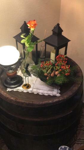 Hostal Helenental Pension & Apartments