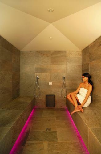 Hostal Hotel Garni Sch�nblick