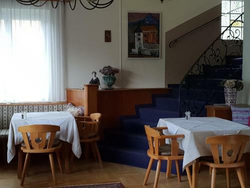 Bed & Breakfast Pension Alpenhof