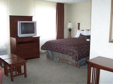 Hotel Staybridge Suites Tampa Sabal Park