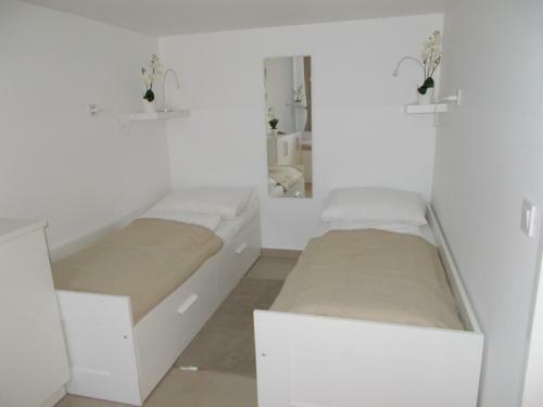 Hostal Ch-vienna City Rooms