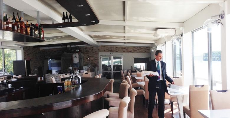 Hotel Botel Gracia