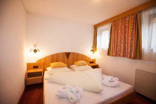 Bed & Breakfast Alpenresidenz Trisanna