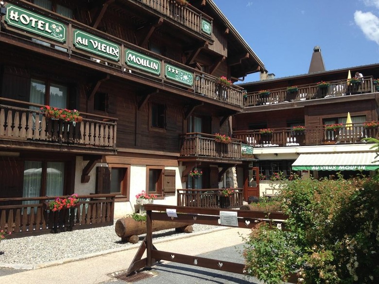 Au Vieux Moulin Hotel And Spa
