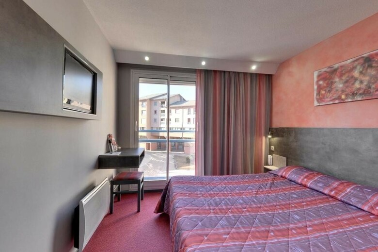 Hotel Adonis Gapotel