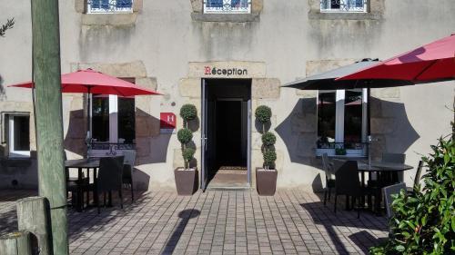 Hotel H�tel Logis Le Manoir De La Grassinais