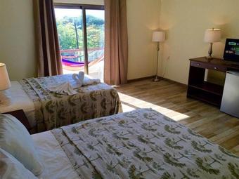 Playa La Media Luna Hotel