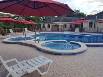 North Star Villas