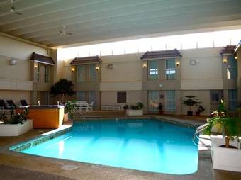 Heritage Inn Hotel And Convention Centre