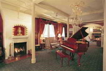 Queen Anne Hotel