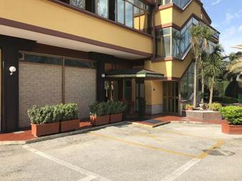Cristal Hotel