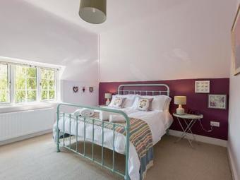 Mast Cottage