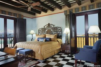 El Convento Hotel