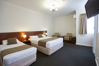 Rose Hotel & Motel