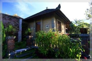 Hotel Enjung Beji