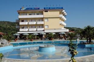 Hotel Cliffs