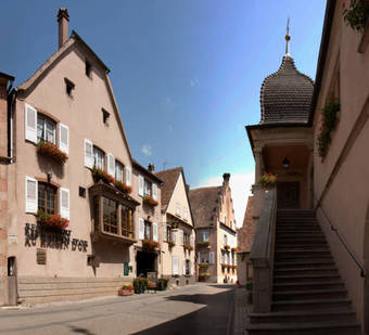 Bed & Breakfast La Griffe � Foin Au Restaurant Raisin D'or