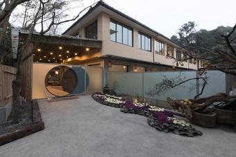 Hotel Sukham Advesa
