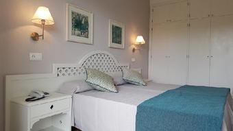 Pinos Playa Hotel